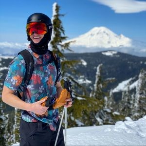 Meet your Posher, Thomas